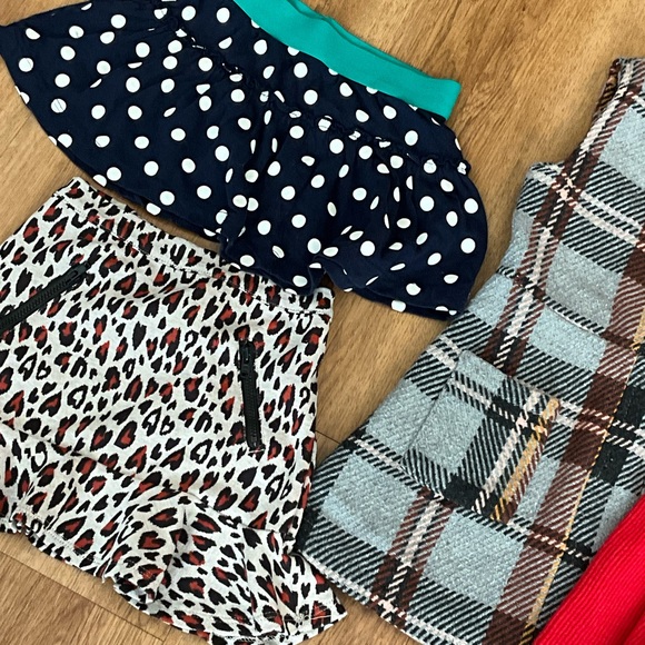 GAP Red Sweater and Plaid Dress Set - Picture 4 of 4